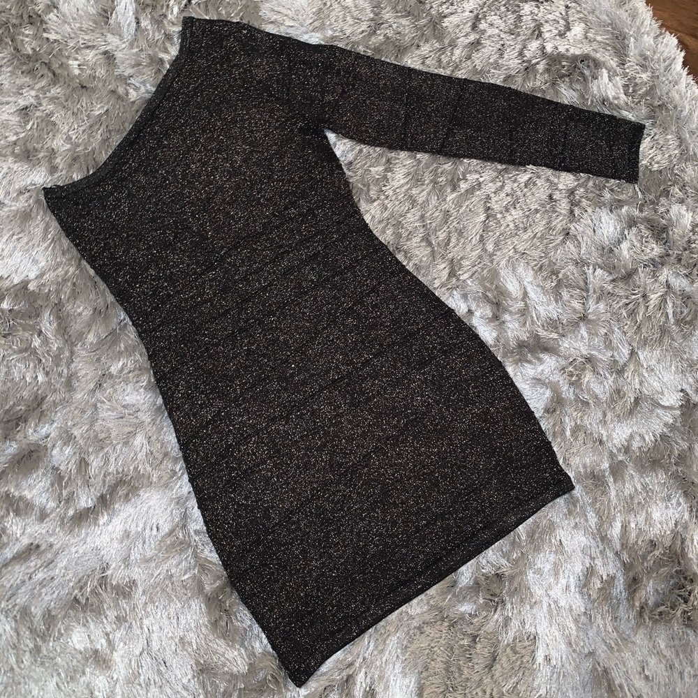 Women’s One Sleeve Black Dress 🖤